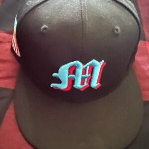 Fitted Hat size 7 1/2